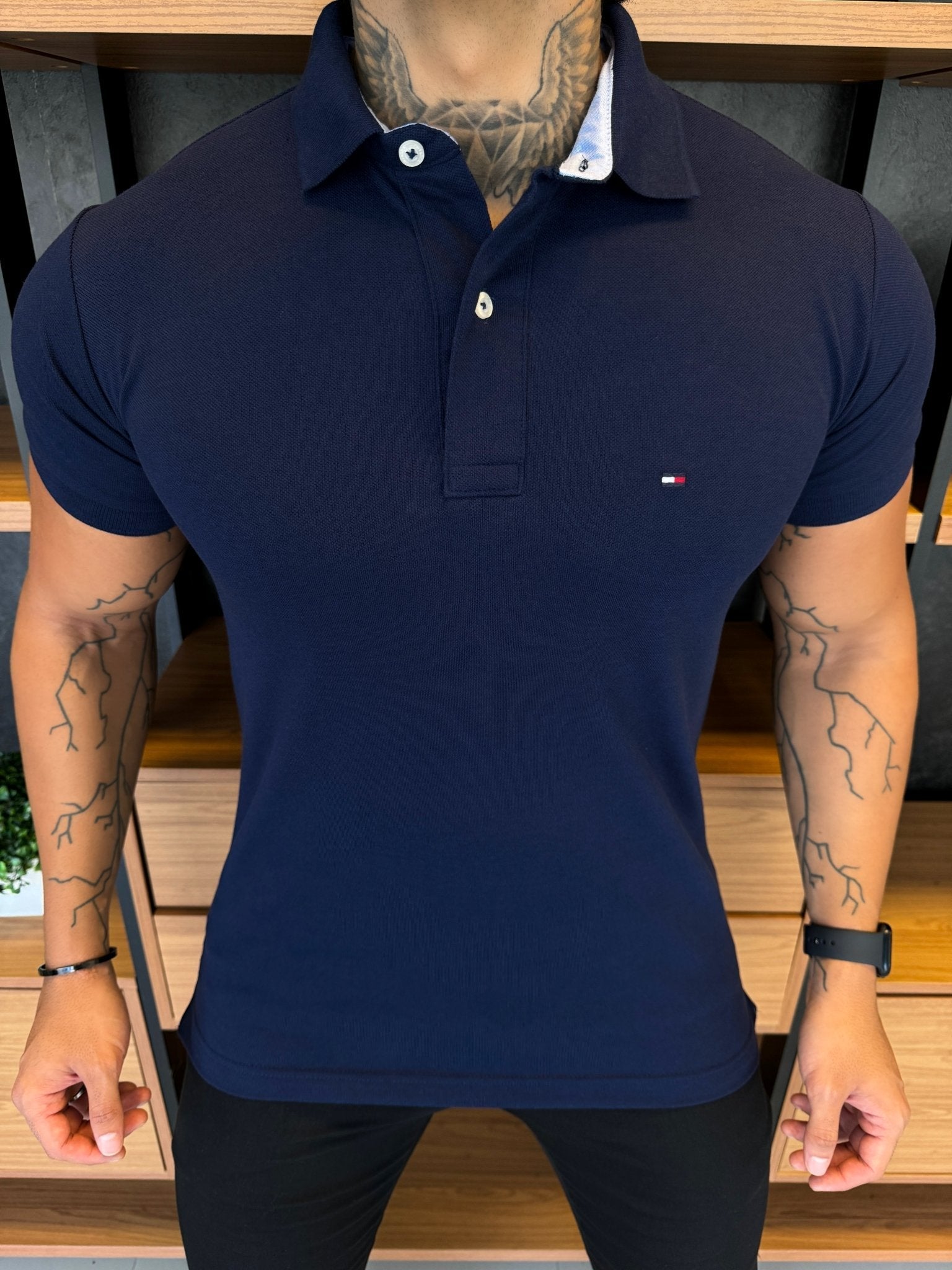 Polo Tommy H. Masculina Clássica 1985 Marinho