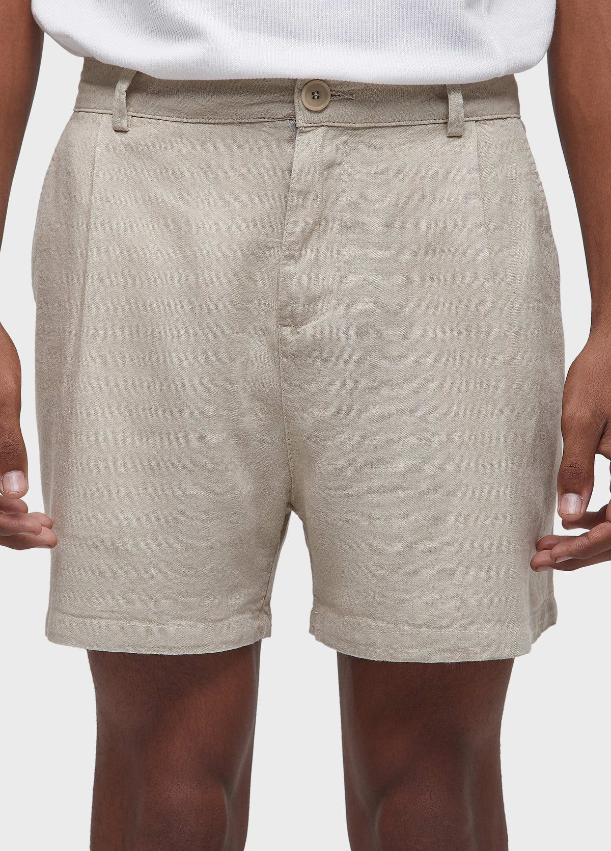 SHORT OSKLEN MASULINO EM LINHO FLUID PLEATS